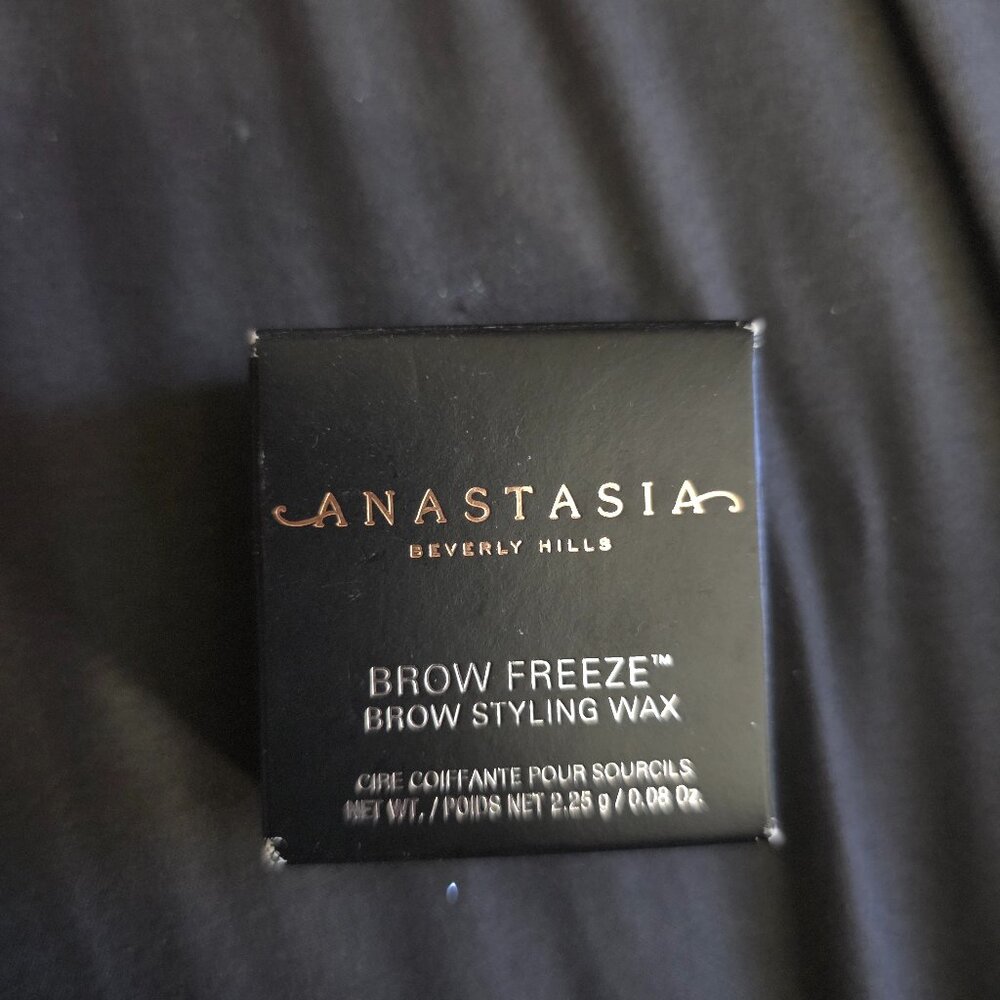 Anastasia Brow Freeze